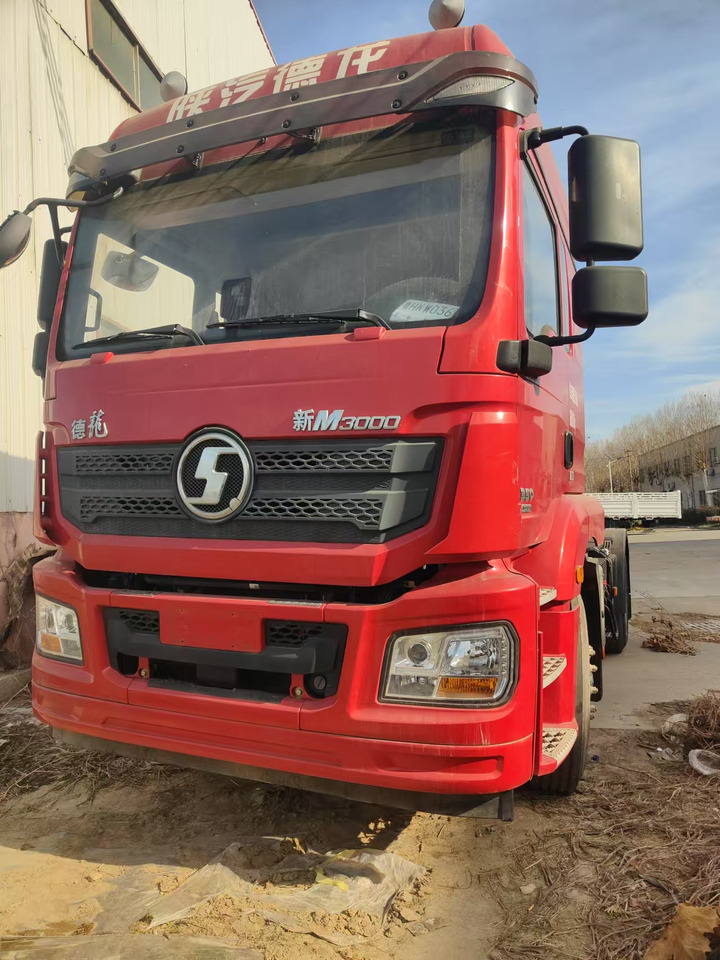 SHACMAN M3000 - 트랙터 유닛 : 사진 2 SHACMAN M3000 - 트랙터 유닛 : 사진 2