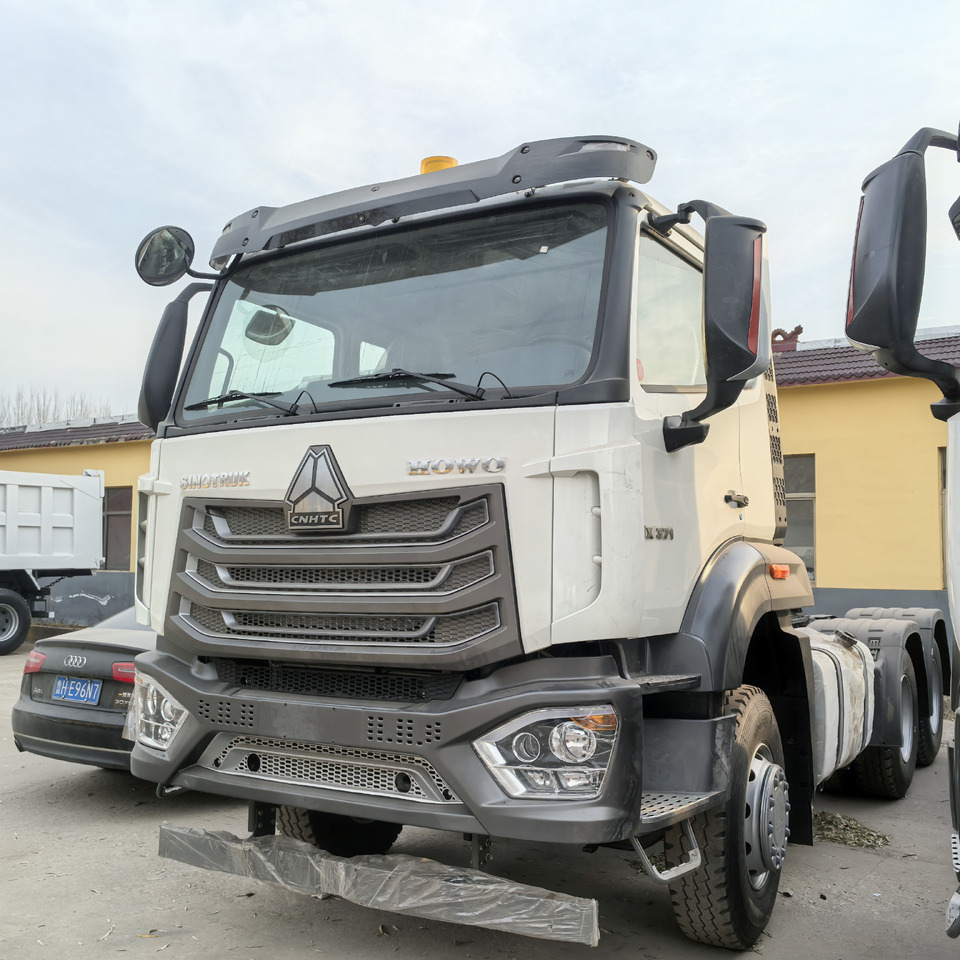 SINOTRUCK HOWO - 트랙터 유닛 : 사진 1 SINOTRUCK HOWO - 트랙터 유닛 : 사진 1