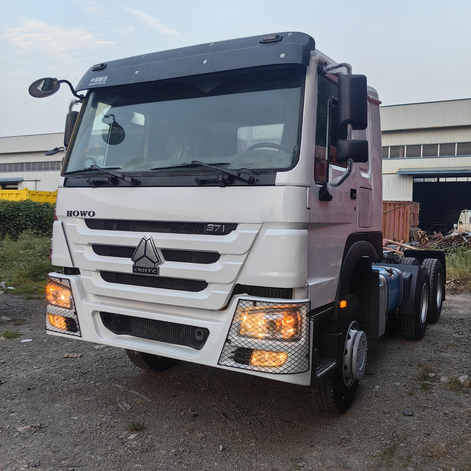 SINOTRUCK HOWO - 트랙터 유닛 : 사진 2 SINOTRUCK HOWO - 트랙터 유닛 : 사진 2