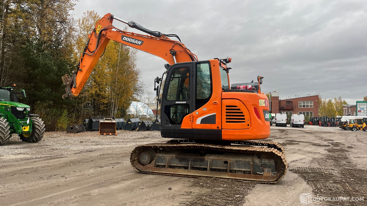 Doosan DX140LCR-5, 2020, telakaivinkone, Vantaa - 크롤러 굴삭기 : 사진 3 Doosan DX140LCR-5, 2020, telakaivinkone, Vantaa - 크롤러 굴삭기 : 사진 3