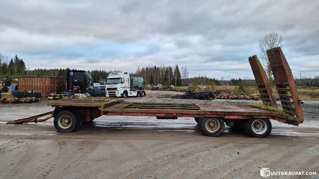 Goldhofer trailer chassis, Uusikaarlepyy - 농장 플랫폼 트레일러 : 사진 1 Goldhofer trailer chassis, Uusikaarlepyy - 농장 플랫폼 트레일러 : 사진 1