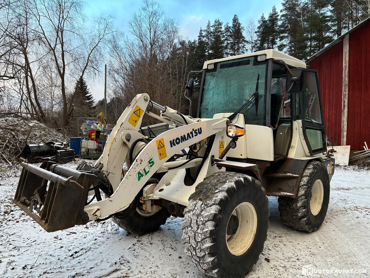 Komatsu WA 75-3, 2001 wheel loader, Pälkäne - 휠 로더 : 사진 2 Komatsu WA 75-3, 2001 wheel loader, Pälkäne - 휠 로더 : 사진 2