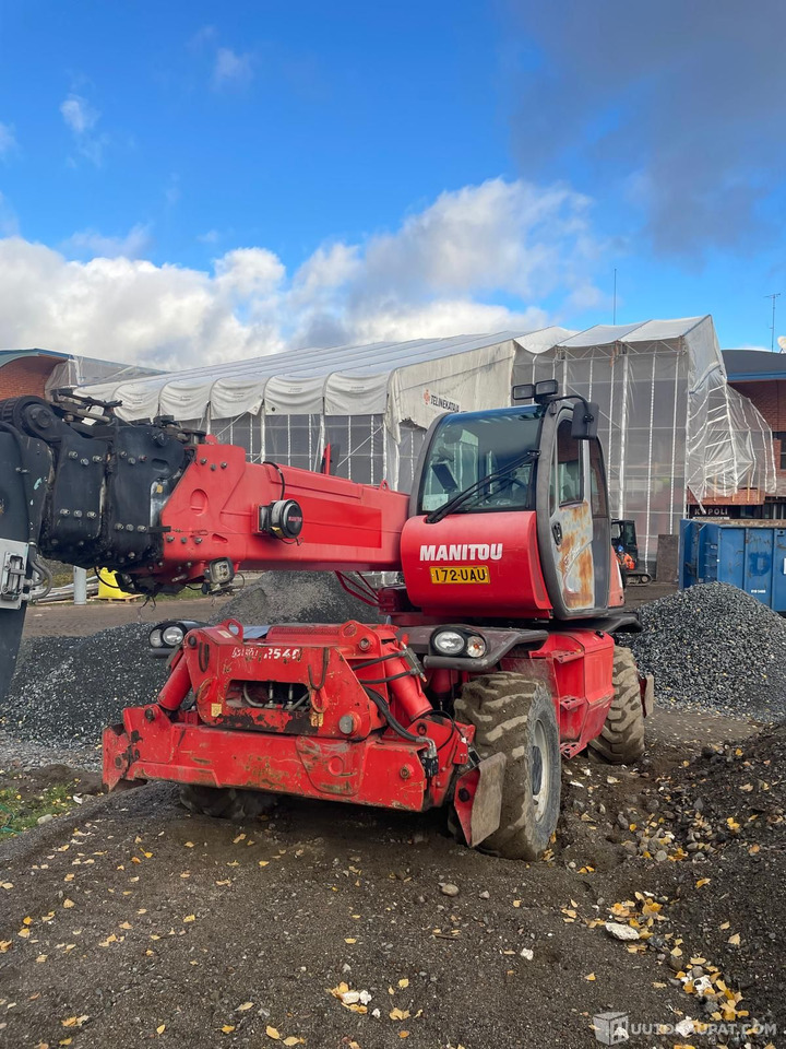 Kurottaja Manitou MRT 2540, 2007, Tampere, Tampere - 텔레스코픽 핸들러 : 사진 2 Kurottaja Manitou MRT 2540, 2007, Tampere, Tampere - 텔레스코픽 핸들러 : 사진 2