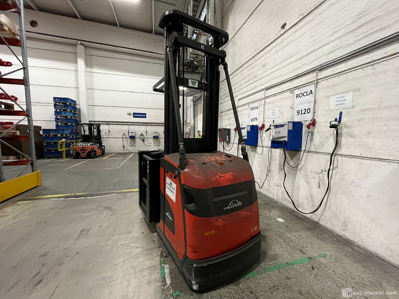 Linde V10-02, 2018, vain 573h ajettu, Tampere - 오더 피커 : 사진 4 Linde V10-02, 2018, vain 573h ajettu, Tampere - 오더 피커 : 사진 4