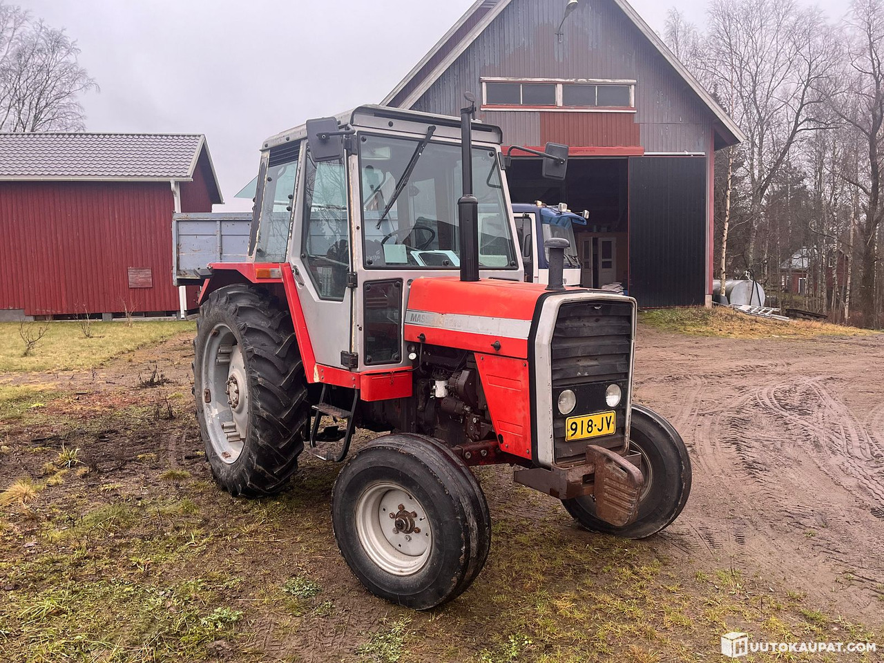 Massey Ferguson 675, tractor, 6,500 h, 1983, Hämeenlinna - 장궤형 트랙터 : 사진 2 Massey Ferguson 675, tractor, 6,500 h, 1983, Hämeenlinna - 장궤형 트랙터 : 사진 2