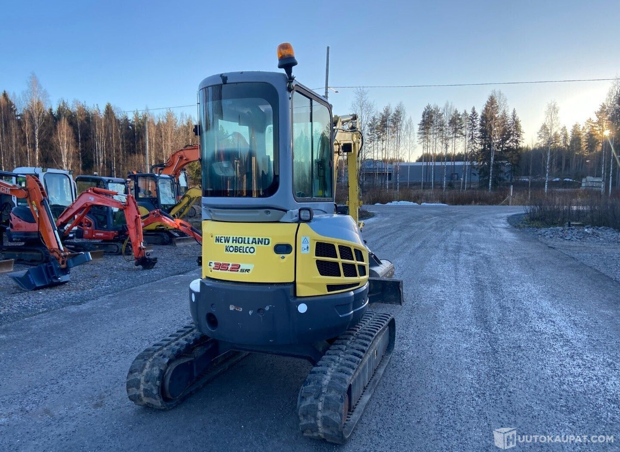 New Holland E 35.2sr, 2006, Diesel, 4 964 h Kaivinkone, Virrat - 미니 굴삭기 : 사진 5 New Holland E 35.2sr, 2006, Diesel, 4 964 h Kaivinkone, Virrat - 미니 굴삭기 : 사진 5
