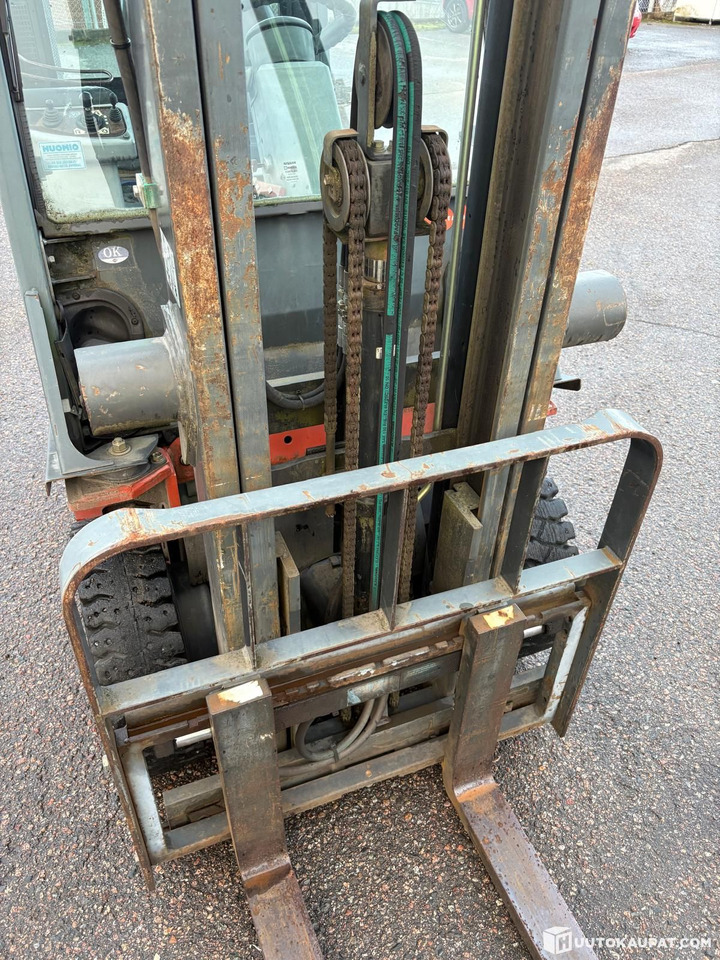 디젤 지게차 Nissan FD01A18Q, 2000 Forklift, Tampere : 사진 7 디젤 지게차 Nissan FD01A18Q, 2000 Forklift, Tampere : 사진 7