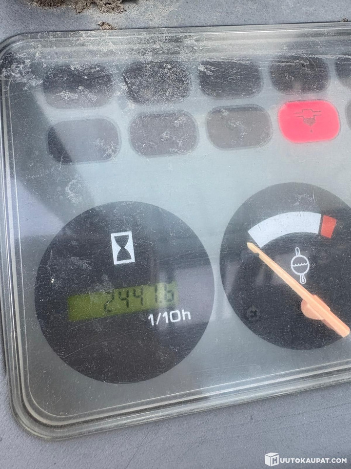 디젤 지게차 Nissan FD01A18Q, 2000 Forklift, Tampere : 사진 9 디젤 지게차 Nissan FD01A18Q, 2000 Forklift, Tampere : 사진 9