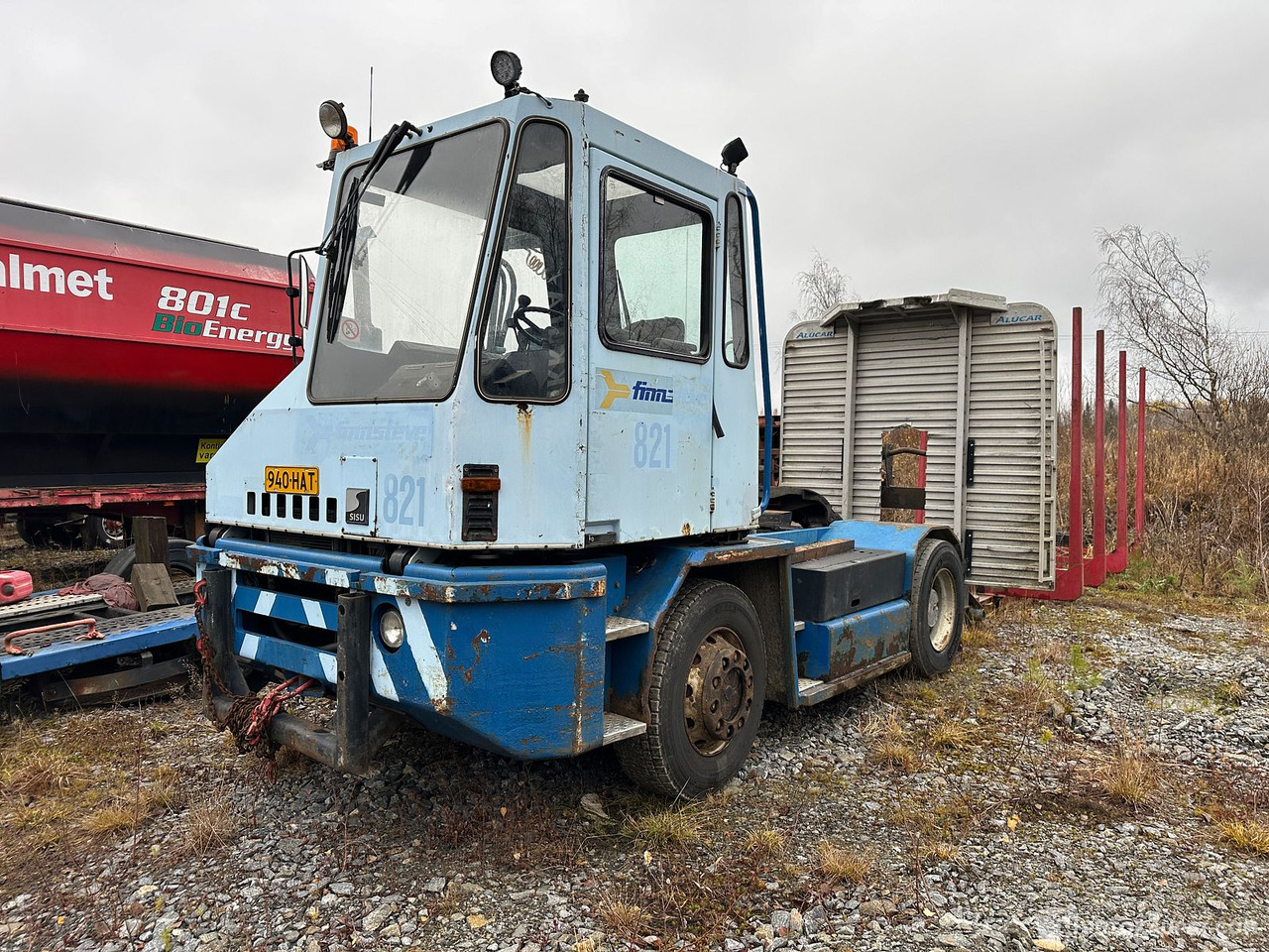 Sisu 4X4 Vetomestari terminaalitraktori, Kurikka - 터미널 트랙터 : 사진 1 Sisu 4X4 Vetomestari terminaalitraktori, Kurikka - 터미널 트랙터 : 사진 1