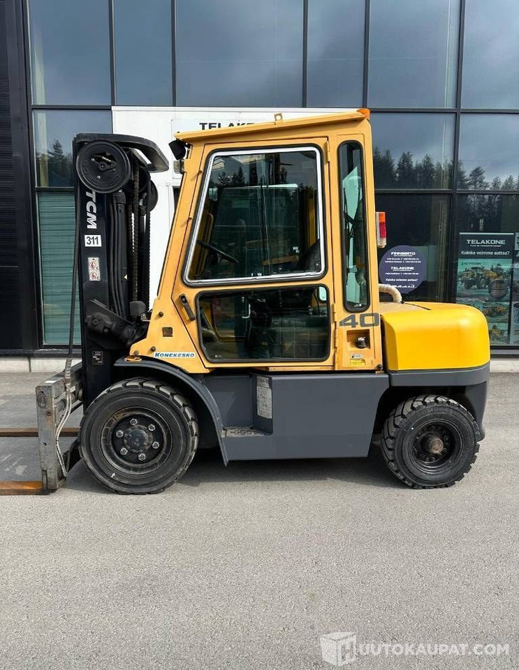 TCM FD40T8, 1999, 4 735 h, Lempäälä - 건설기계 : 사진 1 TCM FD40T8, 1999, 4 735 h, Lempäälä - 건설기계 : 사진 1