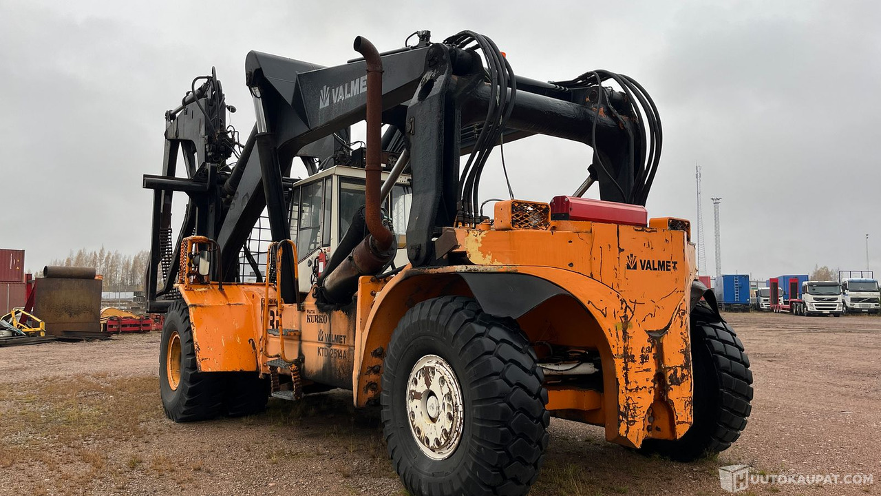 Valmet KTD2514A, alapihtikurottaja, Hamina - 리치 스태커 : 사진 4 Valmet KTD2514A, alapihtikurottaja, Hamina - 리치 스태커 : 사진 4