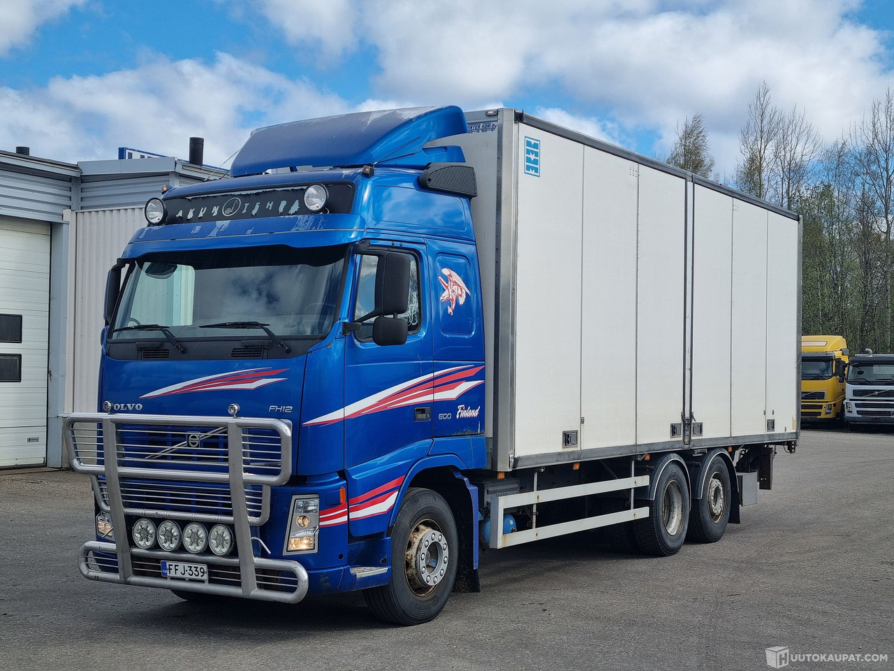 Volvo FH 12 6×2, 2002, Tampere - 박스 트럭 : 사진 1 Volvo FH 12 6×2, 2002, Tampere - 박스 트럭 : 사진 1