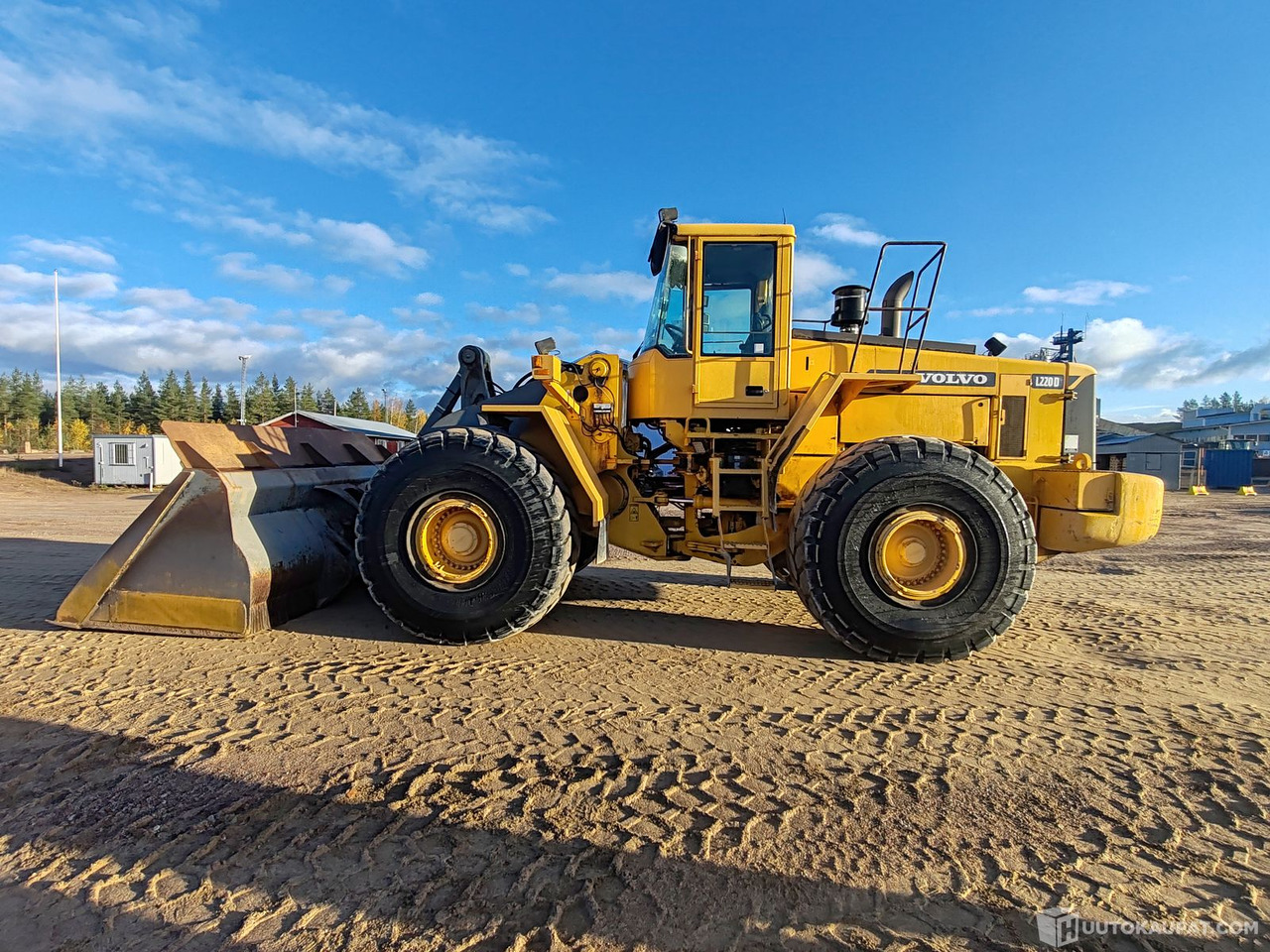 Volvo L220D pyöräkuormaaja, 21279h, 1998, Karvia - 휠 로더 : 사진 3 Volvo L220D pyöräkuormaaja, 21279h, 1998, Karvia - 휠 로더 : 사진 3
