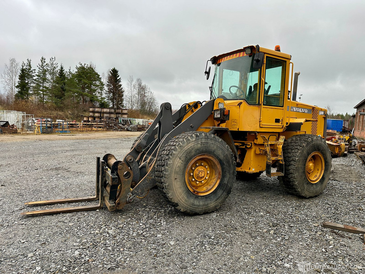 Volvo L70D, 2001, Diesel, 25 788 h, Kurikka - 휠 로더 : 사진 1 Volvo L70D, 2001, Diesel, 25 788 h, Kurikka - 휠 로더 : 사진 1