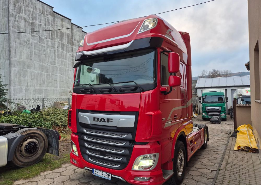 DAF ALUFELGI XF TOP1 366k km 2021 SSC TOP STANDARD / DUŻE KOTŁY / z Polski / jeden właściciel super zadbane 480 SERWISOWANE - 트랙터 유닛 : 사진 3 DAF ALUFELGI XF TOP1 366k km 2021 SSC TOP STANDARD / DUŻE KOTŁY / z Polski / jeden właściciel super zadbane 480 SERWISOWANE - 트랙터 유닛 : 사진 3