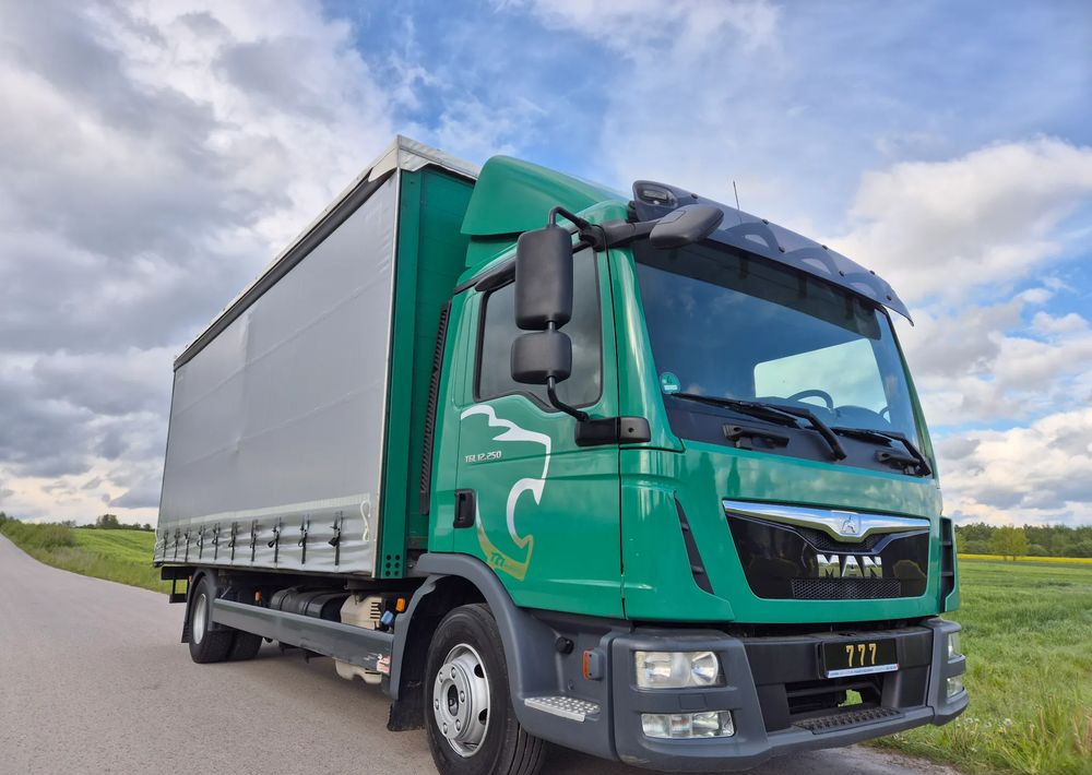 MAN TGL 12.250 6.2m AUTOMAT KLIMA z Niemiec ESP nowe opony EURO 6 / 4.75 rozstaw / zawiesie na wózek widłowy / TOP STAN / okazja nauka jazdy MOŻLIWOŚĆ DOSTOSOWANIA 12t - 커튼사이더 트럭 : 사진 1 MAN TGL 12.250 6.2m AUTOMAT KLIMA z Niemiec ESP nowe opony EURO 6 / 4.75 rozstaw / zawiesie na wózek widłowy / TOP STAN / okazja nauka jazdy MOŻLIWOŚĆ DOSTOSOWANIA 12t - 커튼사이더 트럭 : 사진 1
