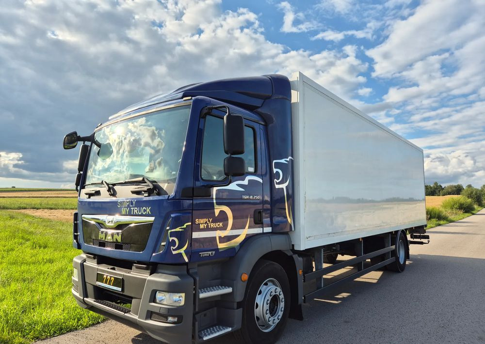 MAN TGM 18.250 Carrier 1950 D/E z Holandii / TOP STAN / 7.5m / 18 palet / winda + drzwi boczne / OKAZJA - 냉동탑차 : 사진 2 MAN TGM 18.250 Carrier 1950 D/E z Holandii / TOP STAN / 7.5m / 18 palet / winda + drzwi boczne / OKAZJA - 냉동탑차 : 사진 2