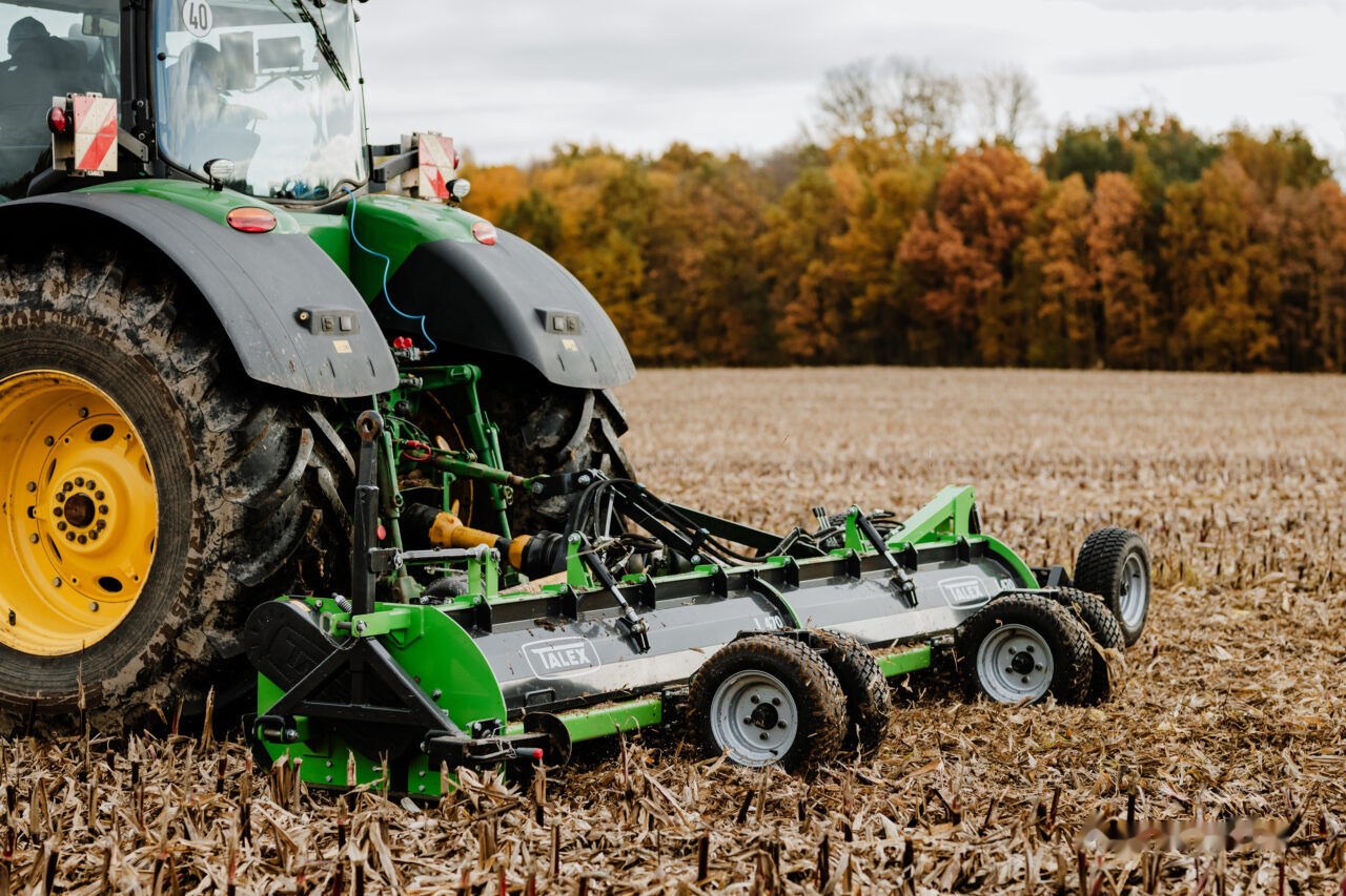 Talex Gepard 4,7m z wałkiem WOM - 플레일 모어/ 멀처 : 사진 1 Talex Gepard 4,7m z wałkiem WOM - 플레일 모어/ 멀처 : 사진 1