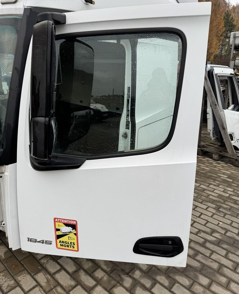 Mercedes-Benz ACTROS MP 4 LEWE truck - 도어 및 부품 트럭 용 : 사진 1 Mercedes-Benz ACTROS MP 4 LEWE truck - 도어 및 부품 트럭 용 : 사진 1