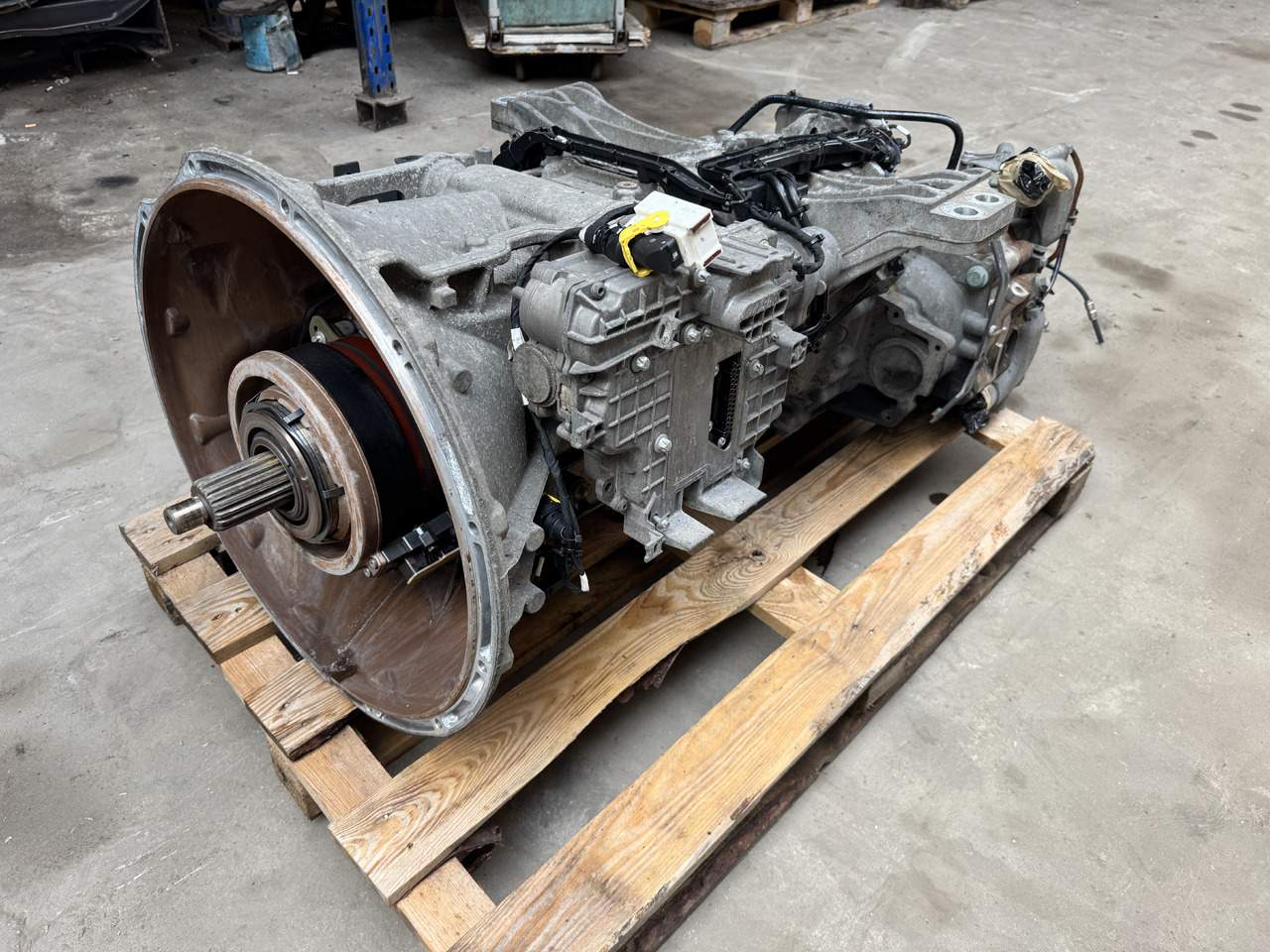 Mercedes-Benz Actros MP 4 G211-12   Mercedes-Benz Actros MP 4 truck - 기어박스 트럭 용 : 사진 3 Mercedes-Benz Actros MP 4 G211-12   Mercedes-Benz Actros MP 4 truck - 기어박스 트럭 용 : 사진 3