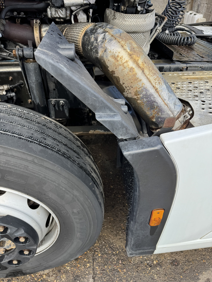 Ford F-Max - 펜더 : 사진 2 Ford F-Max - 펜더 : 사진 2