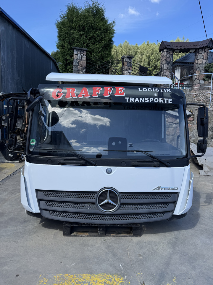 Mercedes Atego III - 운전실 : 사진 1 Mercedes Atego III - 운전실 : 사진 1