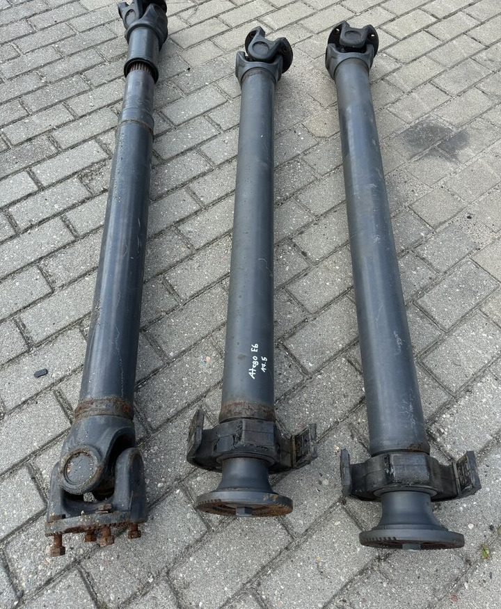 Mercedes-Benz WAŁ PĘDNY NAPĘDOWY 3 CZĘSCIOWY MERCEDES ATEGO III 17.5 - 차축 및 부품 트럭 용 : 사진 2 Mercedes-Benz WAŁ PĘDNY NAPĘDOWY 3 CZĘSCIOWY MERCEDES ATEGO III 17.5 - 차축 및 부품 트럭 용 : 사진 2