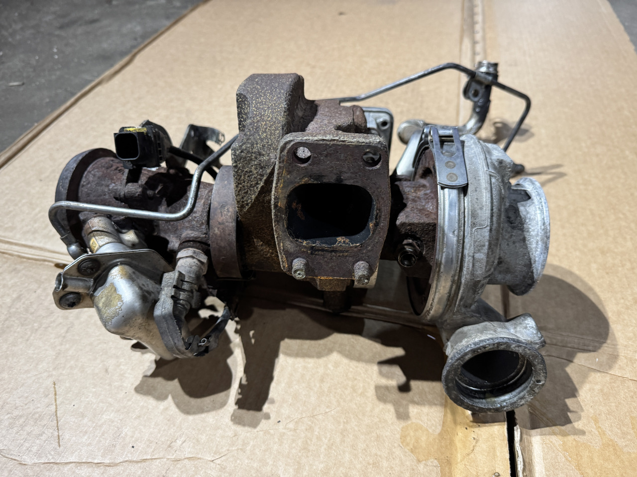 Mercedes OM934 Atego III E6 - 터보 : 사진 4 Mercedes OM934 Atego III E6 - 터보 : 사진 4