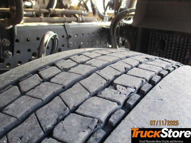 Mercedes-Benz Actros 1845 LS - 트랙터 유닛 : 사진 5 Mercedes-Benz Actros 1845 LS - 트랙터 유닛 : 사진 5
