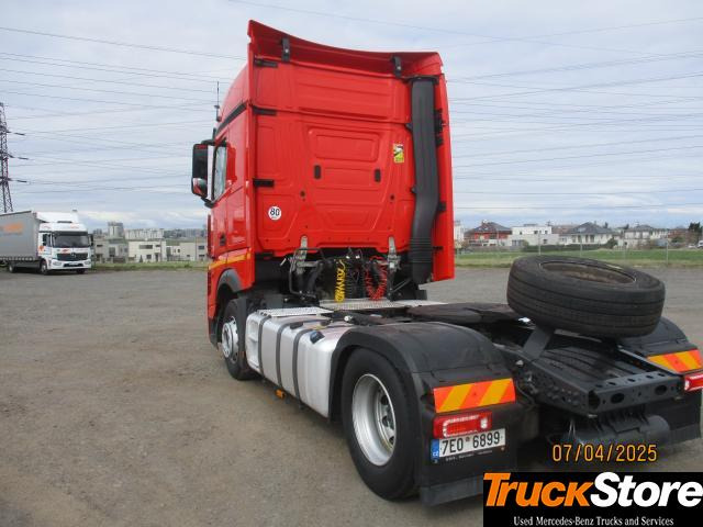 Mercedes-Benz Actros 1845 LS - 트랙터 유닛 : 사진 2 Mercedes-Benz Actros 1845 LS - 트랙터 유닛 : 사진 2