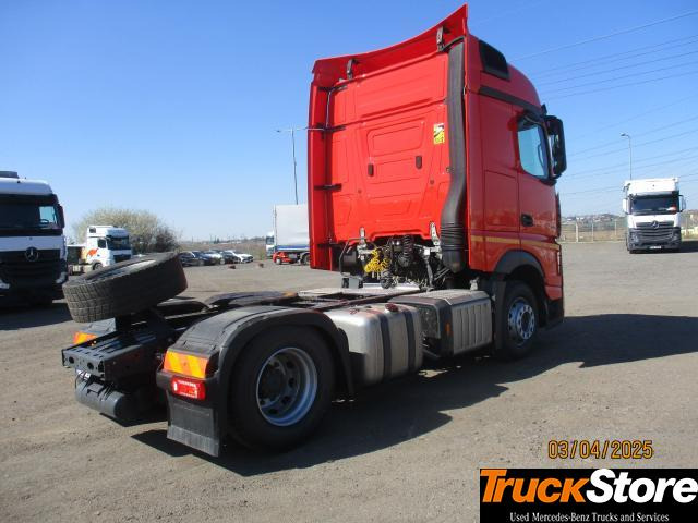 Mercedes-Benz Actros 1845 LS - 트랙터 유닛 : 사진 5 Mercedes-Benz Actros 1845 LS - 트랙터 유닛 : 사진 5