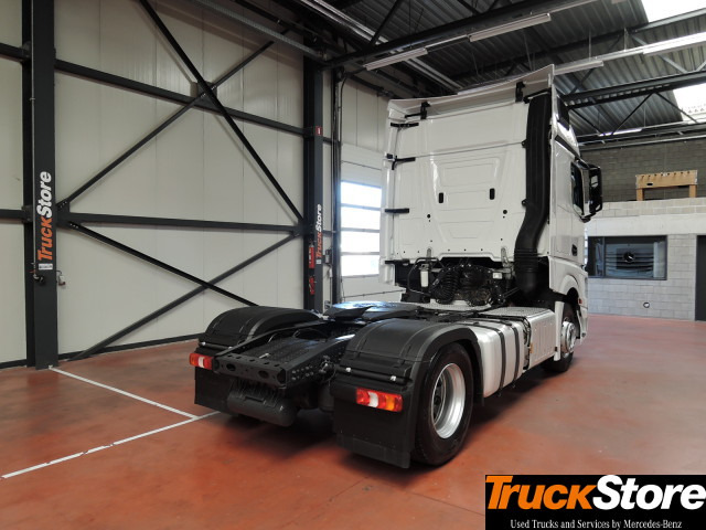 Mercedes-Benz Actros 1845 LS - 트랙터 유닛 : 사진 4 Mercedes-Benz Actros 1845 LS - 트랙터 유닛 : 사진 4