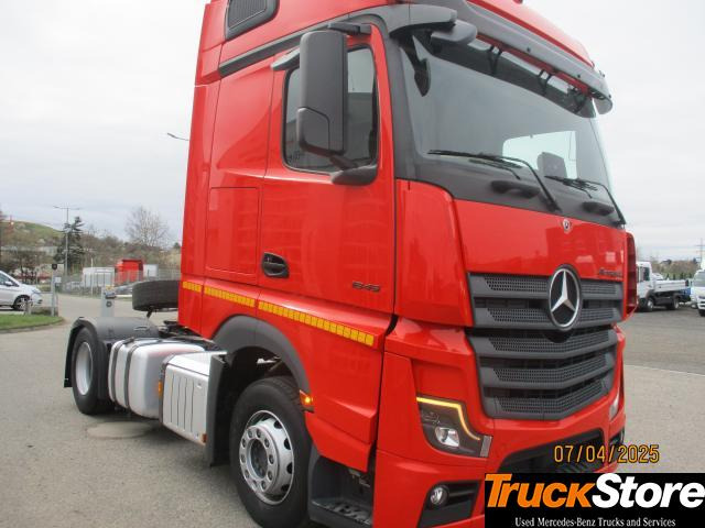 Mercedes-Benz Actros 1845 LS - 트랙터 유닛 : 사진 2 Mercedes-Benz Actros 1845 LS - 트랙터 유닛 : 사진 2