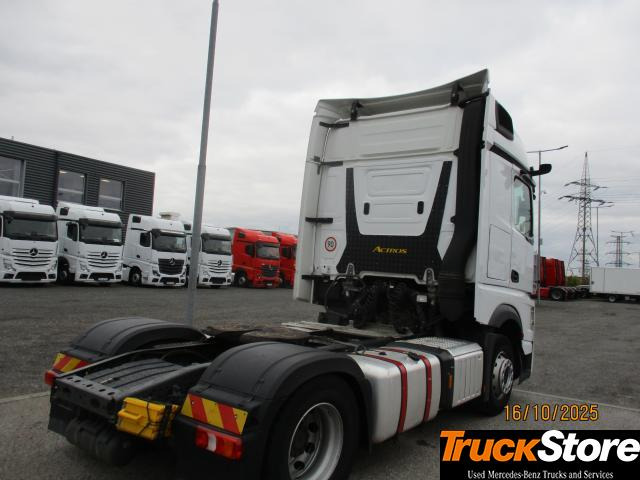 Mercedes-Benz Actros 1845 LS - 트랙터 유닛 : 사진 3 Mercedes-Benz Actros 1845 LS - 트랙터 유닛 : 사진 3