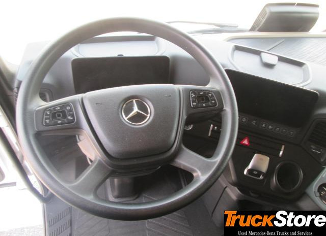 Mercedes-Benz Actros 1848 LS - 트랙터 유닛 : 사진 2 Mercedes-Benz Actros 1848 LS - 트랙터 유닛 : 사진 2