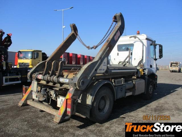 Mercedes-Benz Arocs 1846 LK - 스킵 로더 트럭 : 사진 4 Mercedes-Benz Arocs 1846 LK - 스킵 로더 트럭 : 사진 4