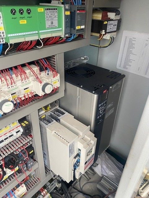 LIEBHERR 85EC-BFr.Tronic - 타워 크레인 : 사진 2 LIEBHERR 85EC-BFr.Tronic - 타워 크레인 : 사진 2