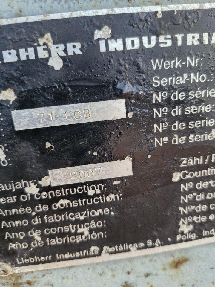 Liebherr 71EC B kreuz 3,80x3,80m - 크레인 : 사진 2 Liebherr 71EC B kreuz 3,80x3,80m - 크레인 : 사진 2