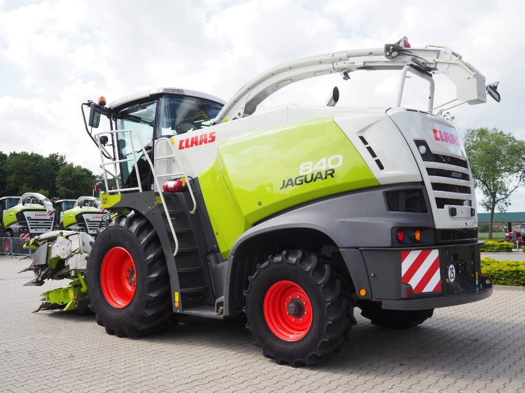 Claas Jaguar 840 + Orbis 450 - 견인식 목초수확기 : 사진 2 Claas Jaguar 840 + Orbis 450 - 견인식 목초수확기 : 사진 2