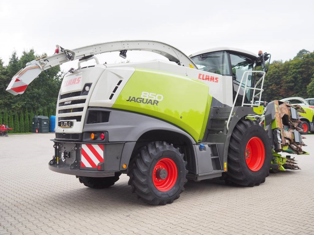 Claas Jaguar 850 4WD + Orbis 600 SD - 견인식 목초수확기 : 사진 3 Claas Jaguar 850 4WD + Orbis 600 SD - 견인식 목초수확기 : 사진 3