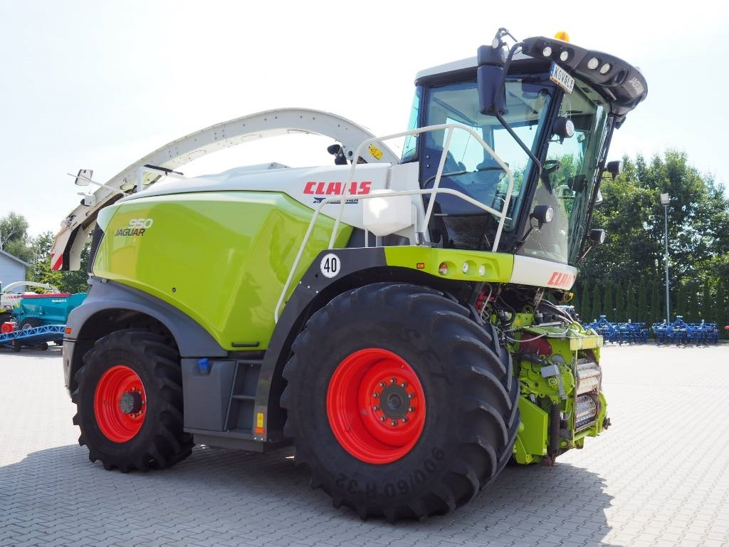 Claas Jaguar 950 4x4 - 견인식 목초수확기 : 사진 4 Claas Jaguar 950 4x4 - 견인식 목초수확기 : 사진 4