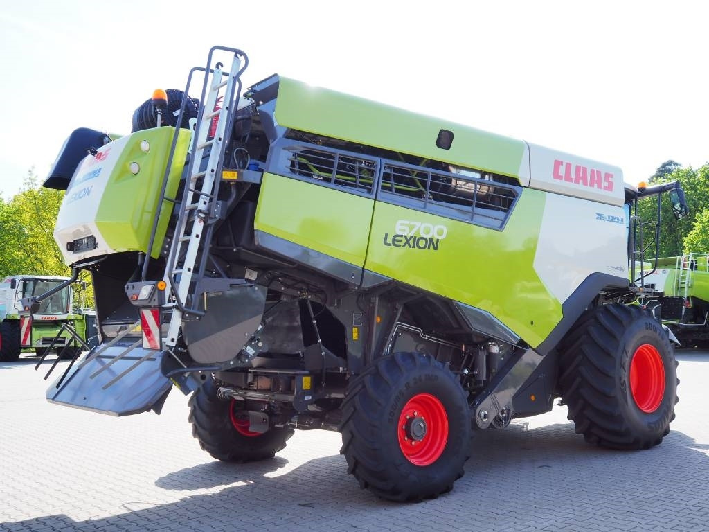 Claas Lexion 6700 + V770 - 목초수확기 : 사진 3 Claas Lexion 6700 + V770 - 목초수확기 : 사진 3