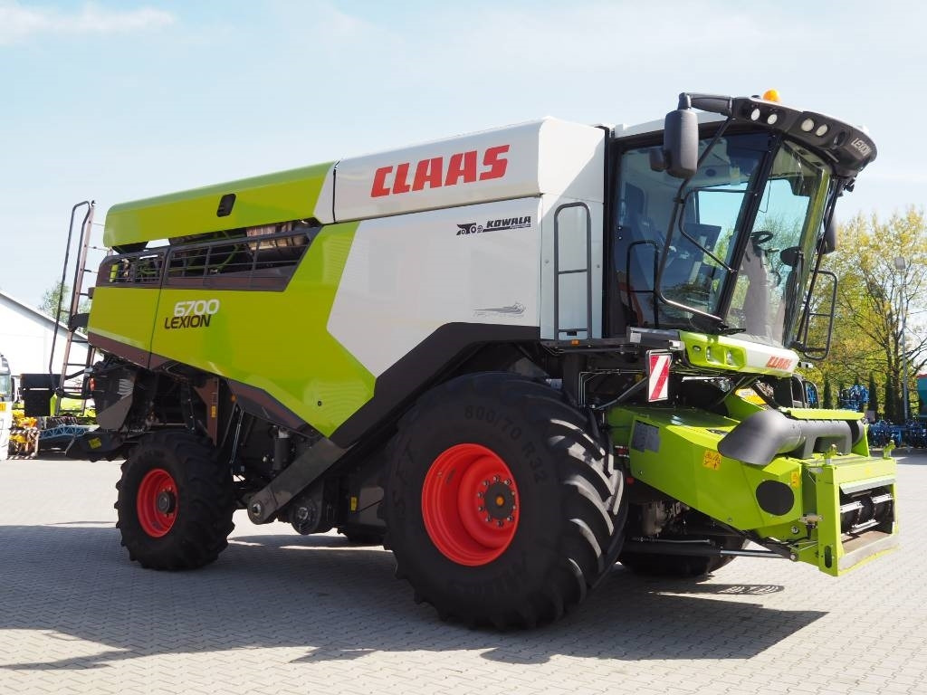 Claas Lexion 6700 + V770 - 목초수확기 : 사진 4 Claas Lexion 6700 + V770 - 목초수확기 : 사진 4