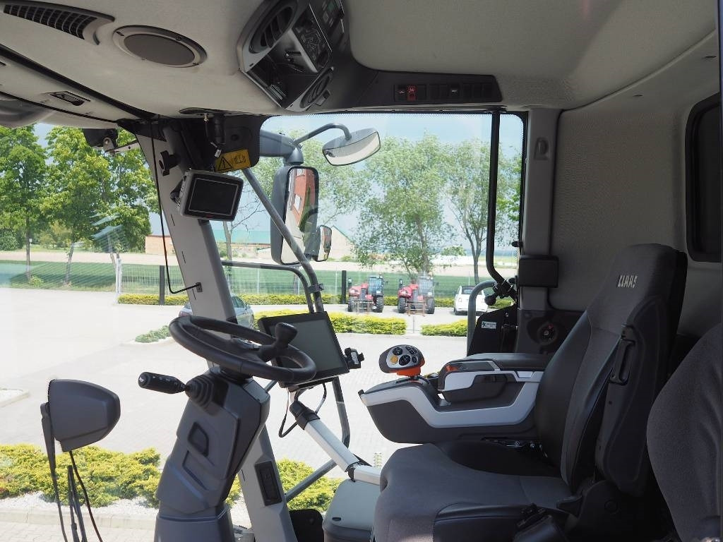 Claas Lexion 6700TT GPS + V930 - 목초수확기 : 사진 5 Claas Lexion 6700TT GPS + V930 - 목초수확기 : 사진 5