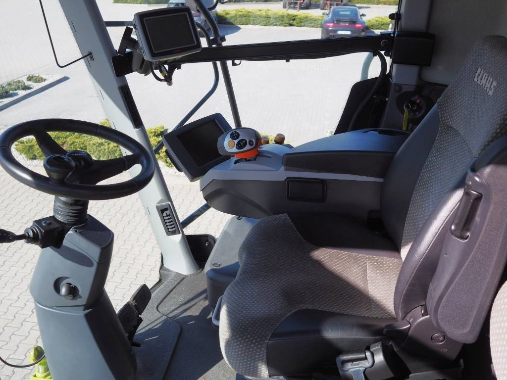 Claas Lexion 750TT GPS + V930 - 목초수확기 : 사진 5 Claas Lexion 750TT GPS + V930 - 목초수확기 : 사진 5