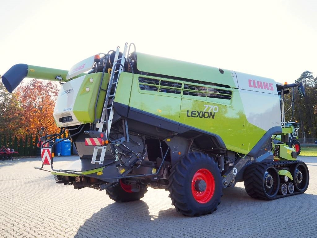 Claas Lexion 770TT 4x4 + V1200 - 목초수확기 : 사진 3 Claas Lexion 770TT 4x4 + V1200 - 목초수확기 : 사진 3