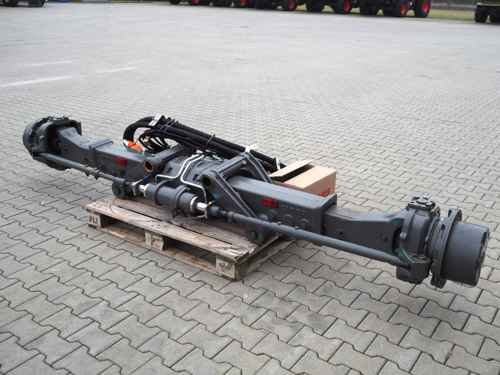 Claas Lexion / NAF rear driving axle / 4WD - 곡물 헤더 : 사진 2 Claas Lexion / NAF rear driving axle / 4WD - 곡물 헤더 : 사진 2