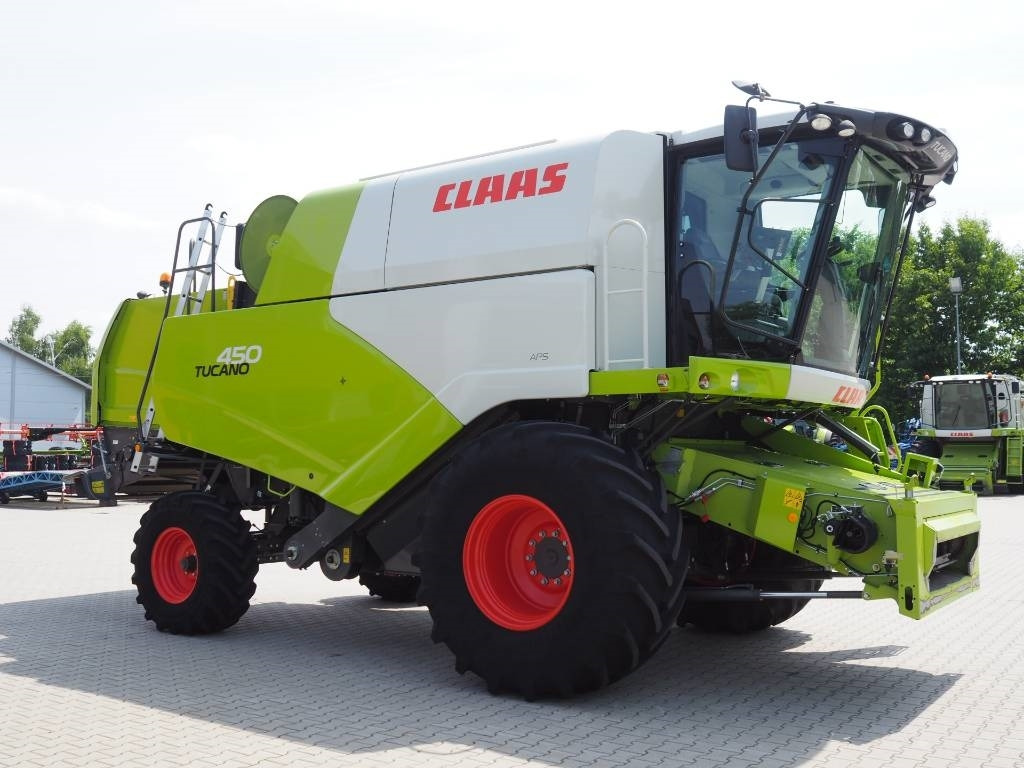 Claas Tucano 450 + V770 - 목초수확기 : 사진 4 Claas Tucano 450 + V770 - 목초수확기 : 사진 4