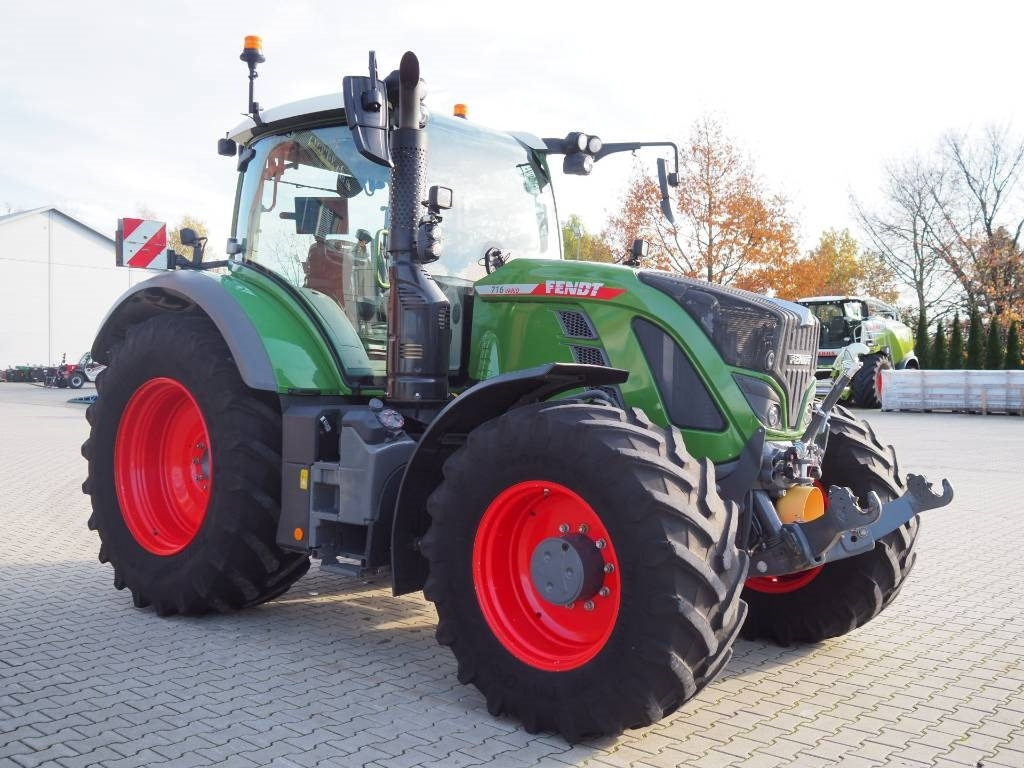 Fendt 716 Vario Gen6 Power+, GPS - 장궤형 트랙터 : 사진 4 Fendt 716 Vario Gen6 Power+, GPS - 장궤형 트랙터 : 사진 4