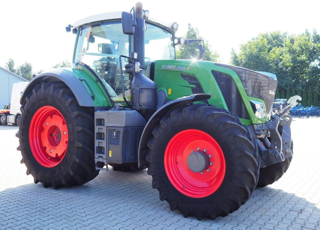 Fendt 828 Vario S4 ProfiPlus, GPS - 장궤형 트랙터 : 사진 4 Fendt 828 Vario S4 ProfiPlus, GPS - 장궤형 트랙터 : 사진 4